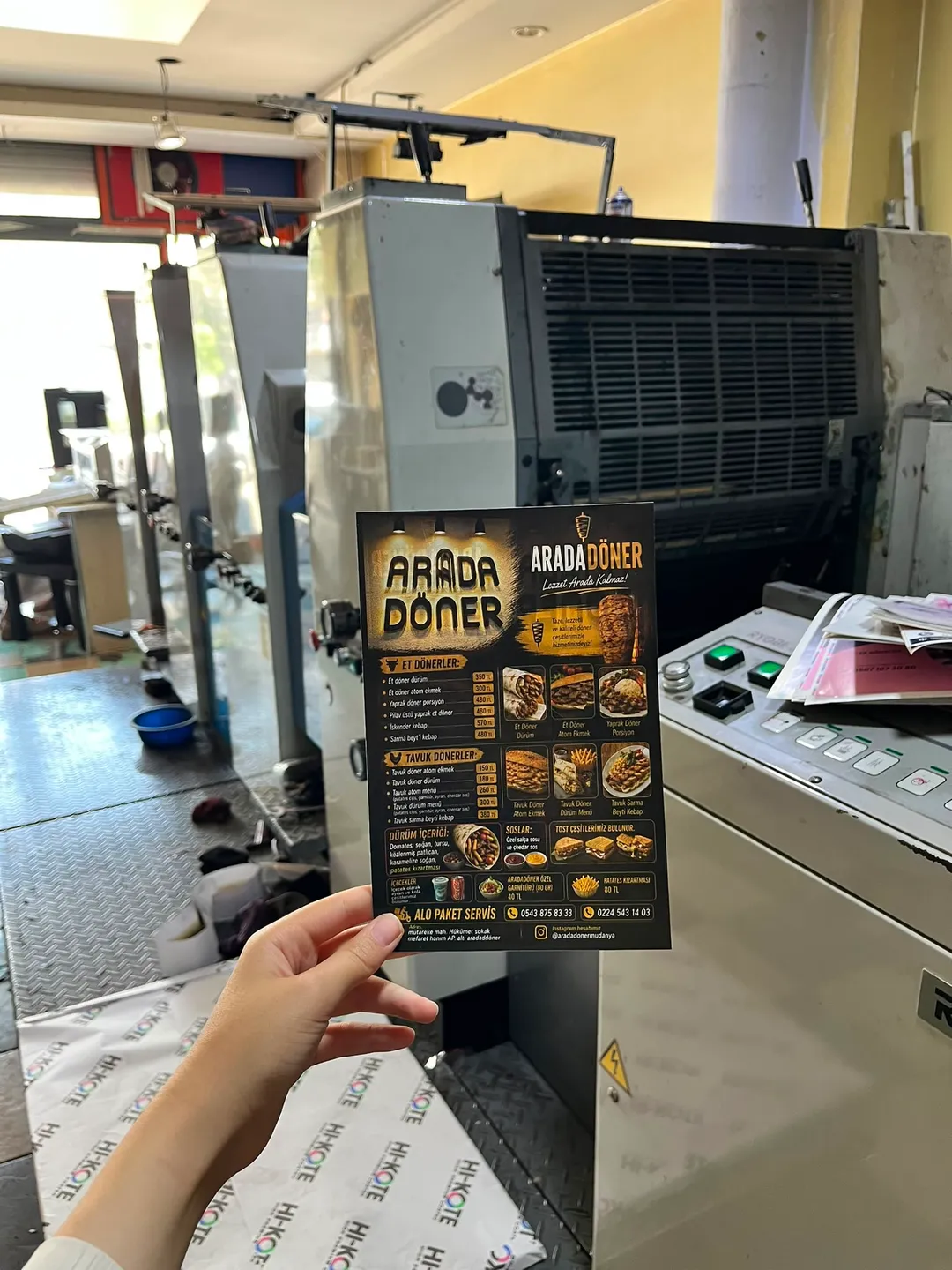 Arada Döner menü broşürü tasarımı